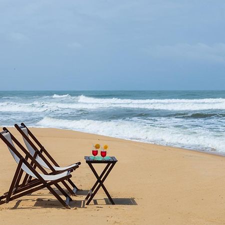 Saffronstays Blue Flag House, A 3-Bdr Beachfront Villa In Hejamady Mangalore Bagian luar foto